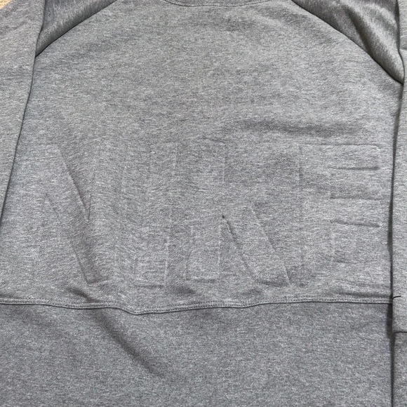 NWT! NIKE Dri Fit grey long sleeve size 1X sweatshirt - Picture 4 of 8